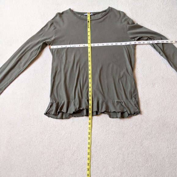 Zara Tops Zara Green Ruffle Top Poshmark